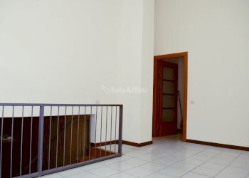 locale commerciale - Commercial Premises Mariano Comense - photo 3