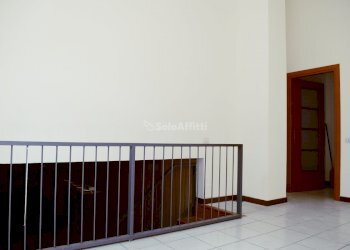 locale commerciale - Commercial Premises Mariano Comense - photo 4