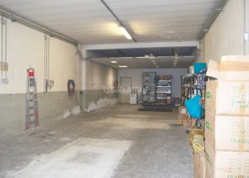 magazzino - Warehouse Cabiate - photo 3