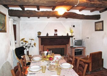 12.jpg - Casa semi indipendente Camaiore - foto 5