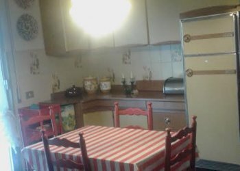 fe02a8ed-dd0f-4329-b7fe-a0b4a72329d7.jpg - Attico Viareggio - foto 10