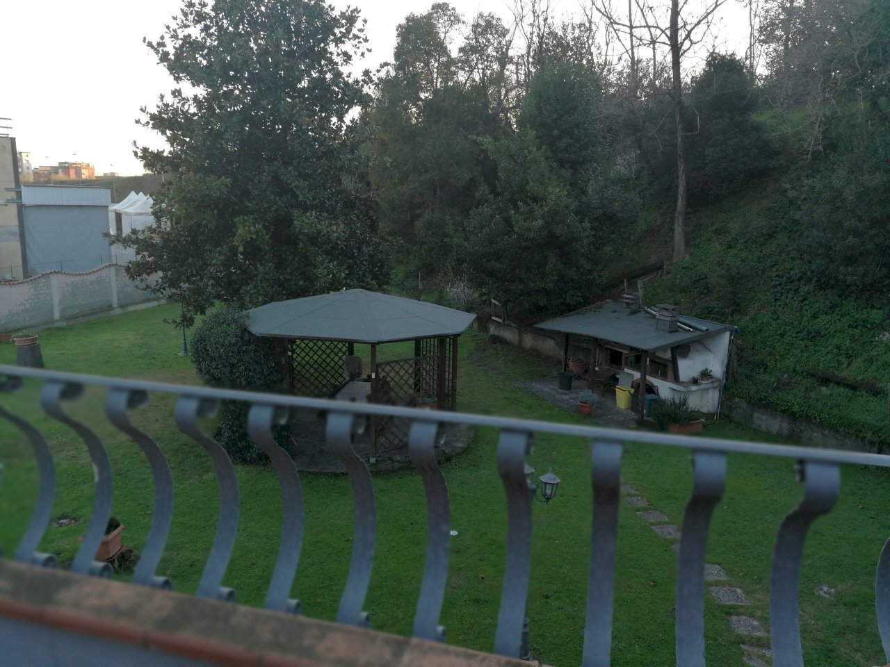 balcone.jpg - Casa semi indipendente Carrara - foto 3