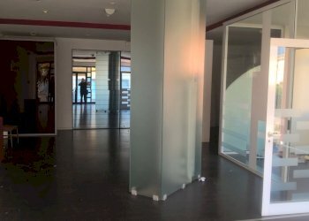 WP_20180705_09_45_26_Pro.jpg - Shed Carrara - photo 2