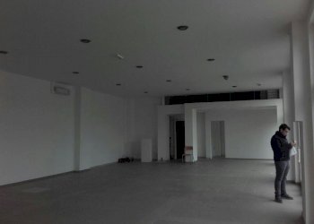 IMG-20180521-WA0019.jpg - Locale Commerciale Carrara - foto 9