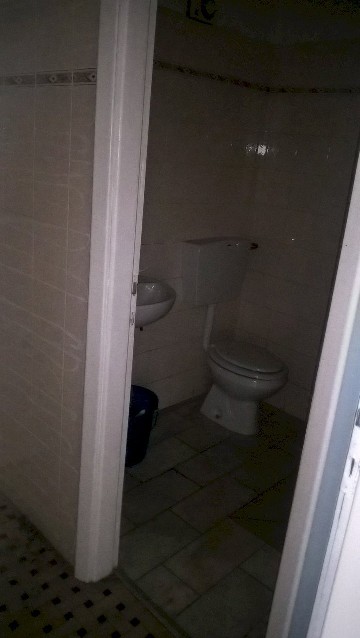 WP_20180503_16_26_22_Rich.jpg - Locale Commerciale Carrara - foto 3