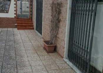 20180313_120009_resized.jpg - Locale Commerciale Massa - foto 2