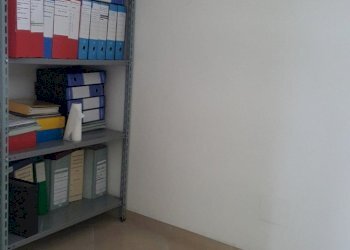 20180313_120032_resized.jpg - Locale Commerciale Massa - foto 4