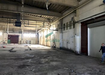 Vista interno capannone - Locale Commerciale SP231 KM 3, 674, Modugno - foto 5