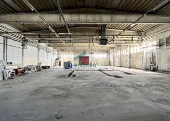 dettagli - Commercial Premises SP231 KM 0, 800, Modugno - photo 14