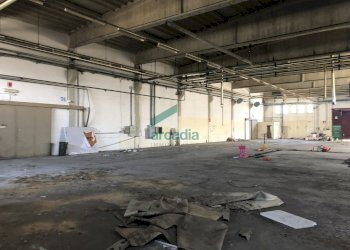 Dettagli - Locale Commerciale SP231 KM 0, 800, Modugno - foto 10