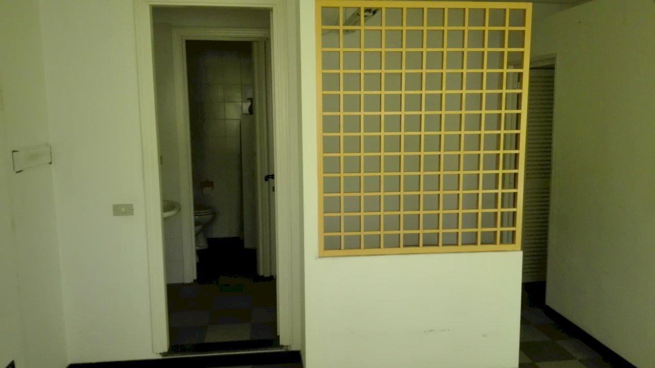 IMG_20191107_113603.jpg - Commercial Premises Castelnuovo Magra - photo 2