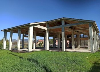 IMG_20220223_105325.jpg - Capannone Castelnuovo Magra - foto 1