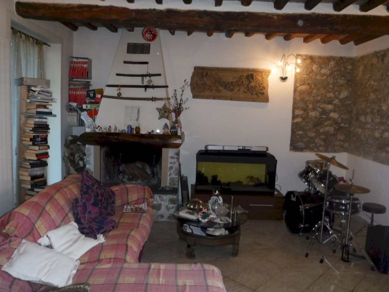 DSCF2023.JPG - Casa semi indipendente Carrara - foto 2
