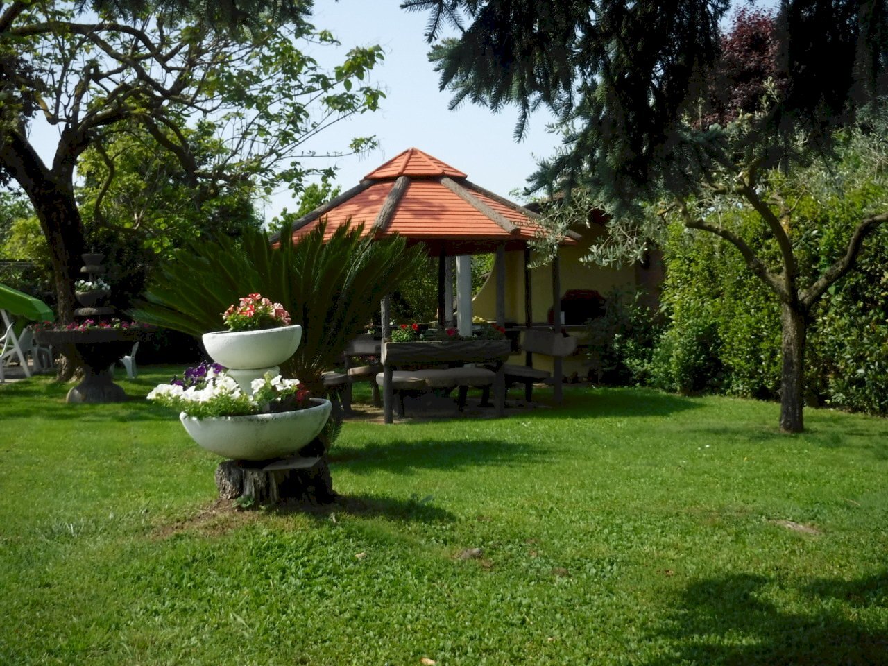 DSCF2701.JPG - Casa indipendente Castelnuovo Magra - foto 3