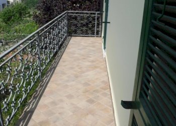 DSCF2718.JPG - Casa indipendente Castelnuovo Magra - foto 12