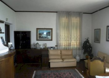 DSCF2720.JPG - Casa indipendente Castelnuovo Magra - foto 14