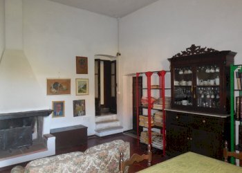 DSCN7921.JPG - Villa Castelnuovo Magra - foto 15
