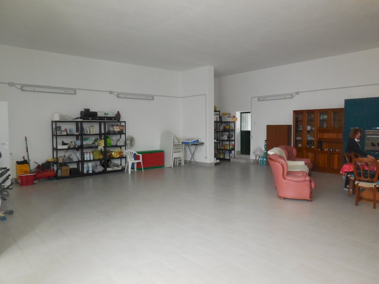 DSCN4424.JPG - Locale Commerciale Castelnuovo Magra - foto 3