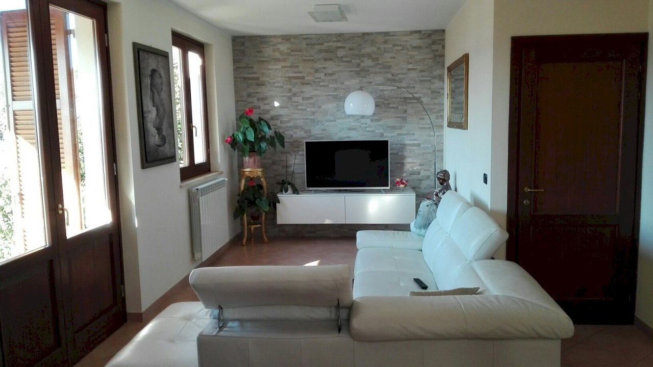 IMG_20190206_150444_resized_20190206_051955898.jpg - Casa semi indipendente Castelnuovo Magra - foto 2