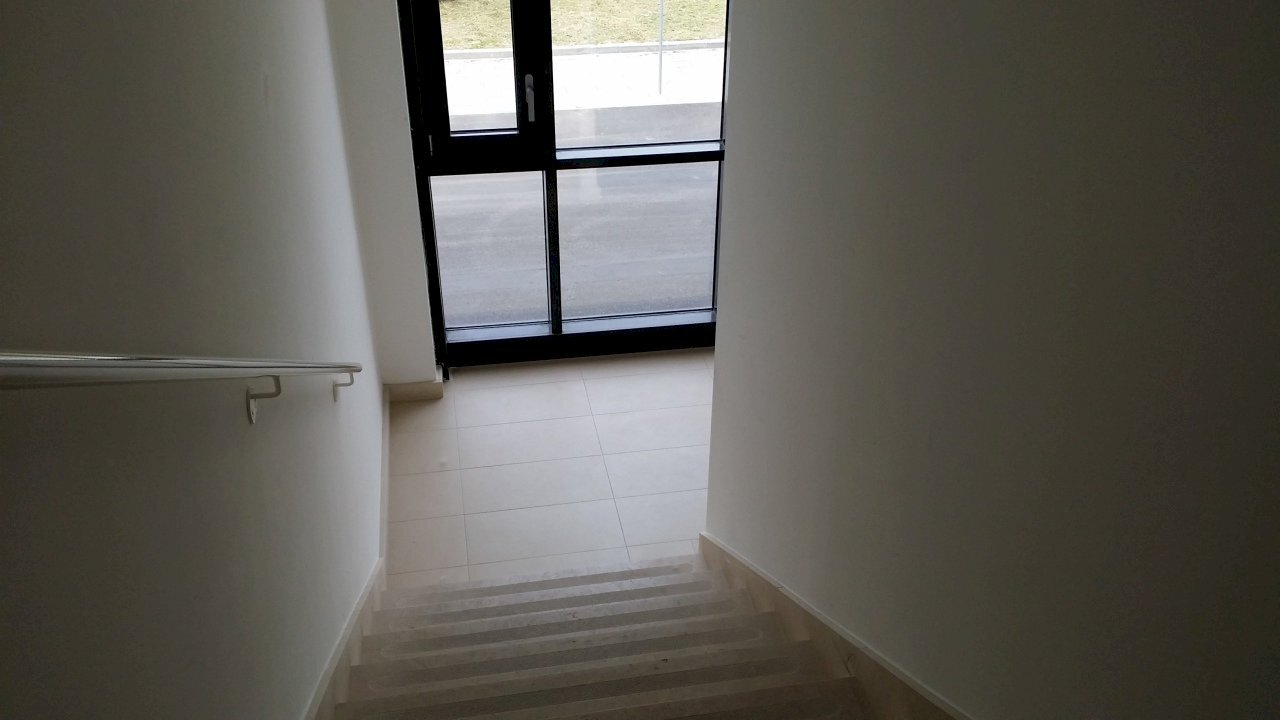 vano scala - Appartamento Viale Giovanni Falcone 48a, Parma - foto 3