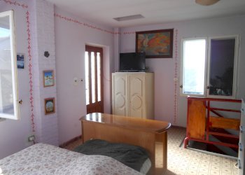 camera da letto - Casa indipendente Castelnuovo Don Bosco - foto 10