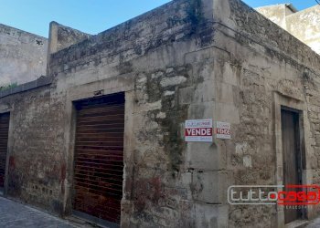 Box VIA DUCA DEGLI ABRUZZI, Scicli - foto 1