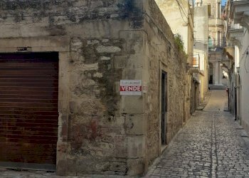 Box VIA DUCA DEGLI ABRUZZI, Scicli - foto 2