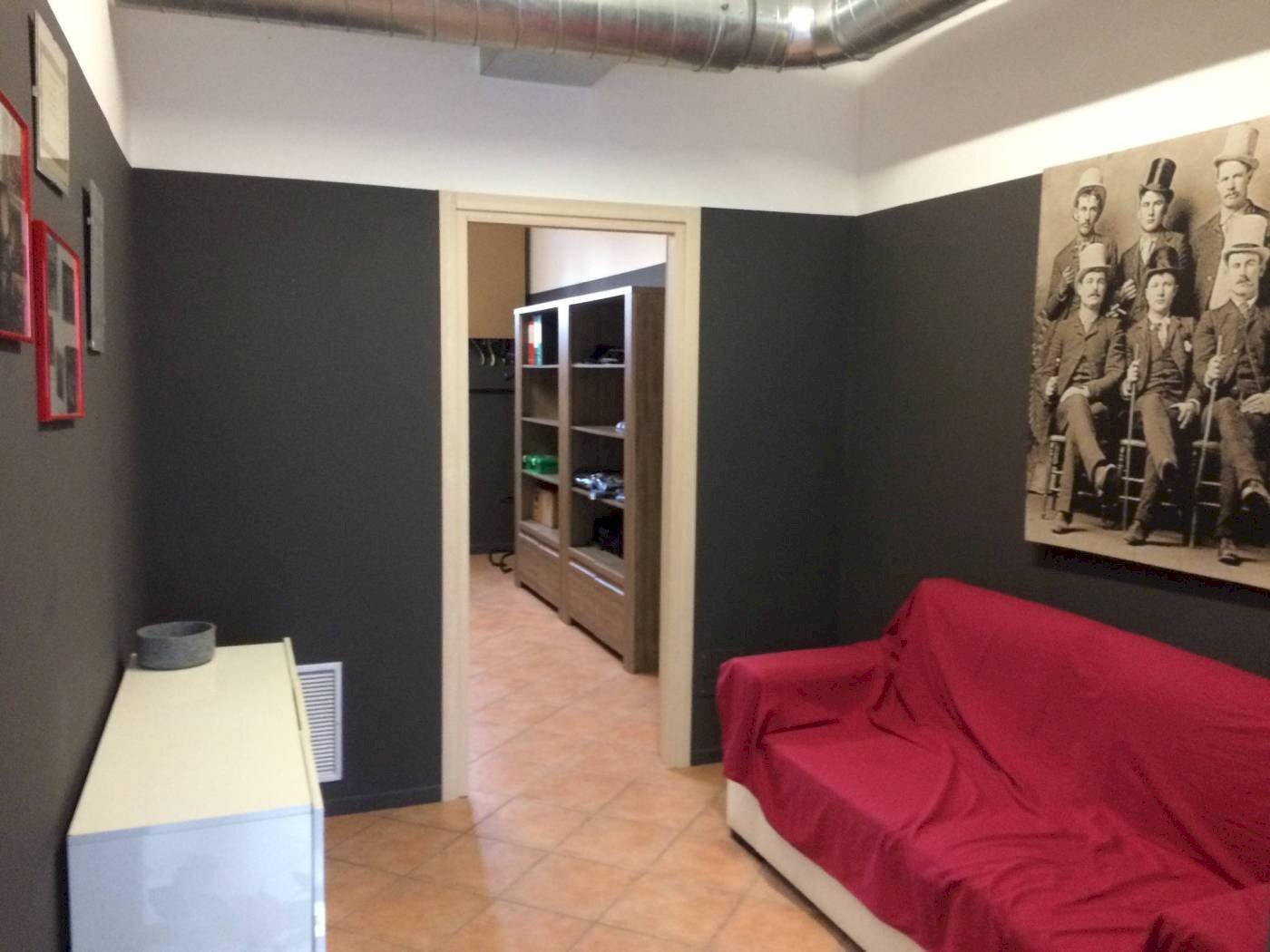 Interno - Negozio via Torino, 30, Pino Torinese - foto 1