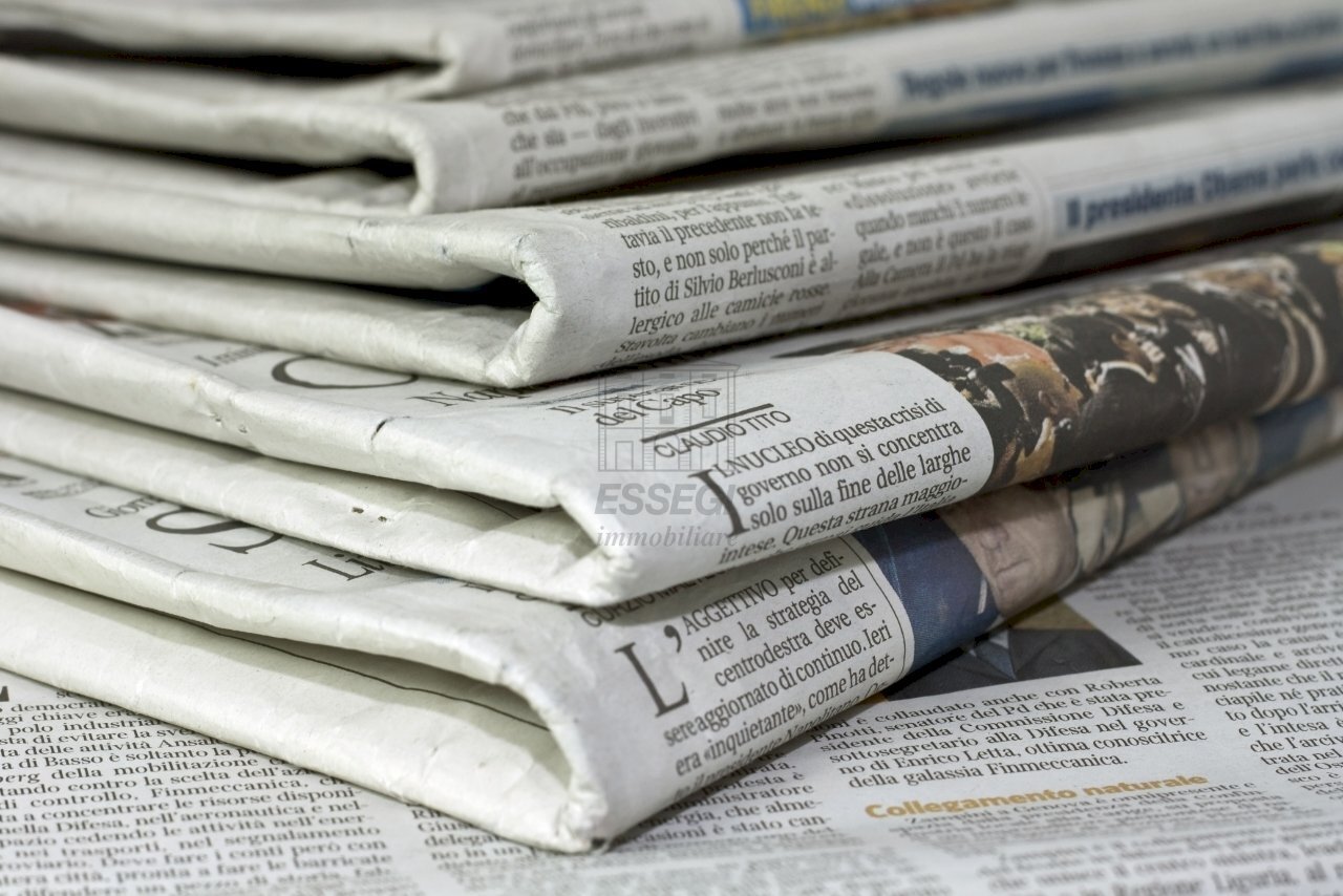 giornalaio.jpg - Stationery - Bookshop Lucca - photo 1