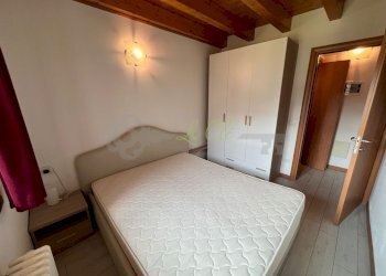 VENDITA PRE-SAINT-DIDIER: camera matrimoniale - Two-room apartment Viale Allée de la Gare snc, Prè-Saint-Didier - photo 5