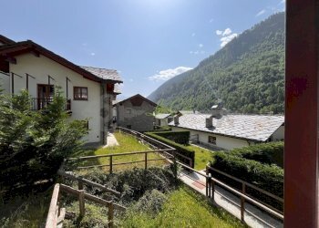 VENDITA PRE-SAINT-DIDIER: vista - Two-room apartment Viale Allée de la Gare snc, Prè-Saint-Didier - photo 11