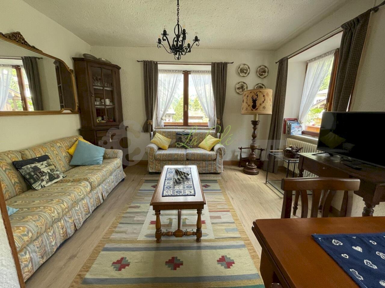 AFFITTO COURMAYEUR - SOGGIORNO E ZONA PRANZO - Quadrilocale Strada Plan Gorret, Courmayeur - foto 3