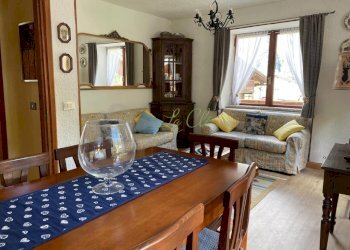 AFFITTO COURMAYEUR - SOGGIORNO E ZONA PRANZO - Quadrilocale Strada Plan Gorret, Courmayeur - foto 6