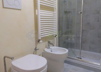 BAGNO CAMERA DOPPIA - Appartamento Strada Plan Gorret, Courmayeur - foto 10