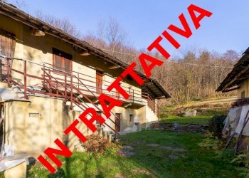 Portion of a house Via Vola, 36, Barge - photo 1