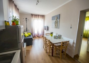 oldoini-4 [1600x1200].jpg - Two-room apartment Beverino - photo 1