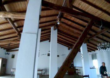 Stable - Palace Medicina - photo 3