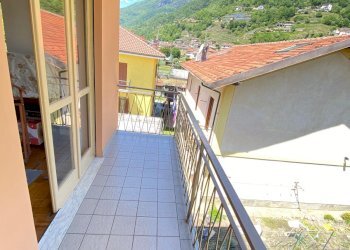 BALCONE CAMERA 5 - Independent house via Vittorio Combe, 5, Pomaretto - photo 46