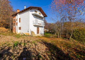 Casa indipendente Frazione Devesio, 34, Rifreddo - foto 1