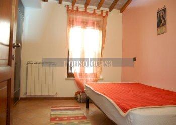 CAMERA - Appartamento Via Marta 12, Perugia - foto 8