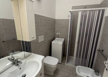 Bagno - Bilocale via Taggia, 63, Torino (zona Lingotto) - foto 26