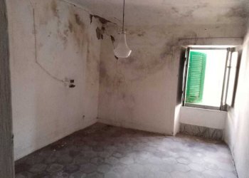 cfe89e30-f838-4874-aa47-6489069182c9.jpg - Casa semi indipendente Massa - foto 3