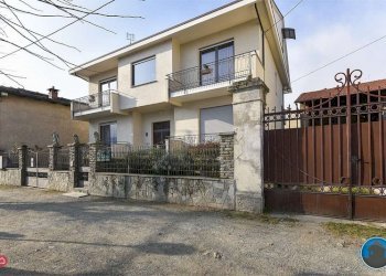 Bilocale Viale Torino, 2, Barge - foto 1