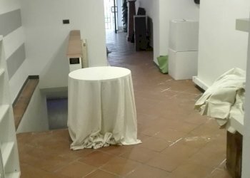 IMG_20200221_111820.jpg - Locale Commerciale Sarzana - foto 1