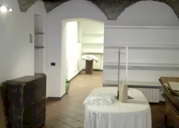 IMG_20200221_111900.jpg - Locale Commerciale Sarzana - foto 3