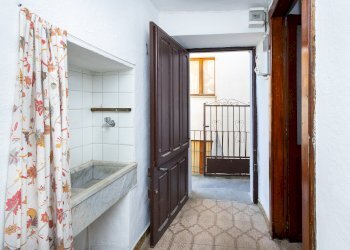 Casa semi indipendente Via Vecchia, 36, Frassino - foto 2