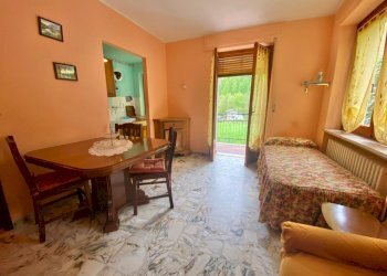 Trilocale Via Vittorio Veneto, 53, Frassino - foto 1