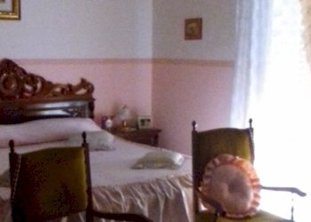 23.jpg - Three-room apartment Siracusa - photo 12