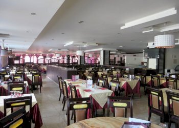 IMG_3210.JPG - Locale Commerciale via della croce rossa, Padova - foto 3