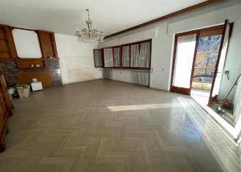 4184d30f-fa68-4d83-ac04-58b8868eca99.jpg - Appartamento Montignoso - foto 1